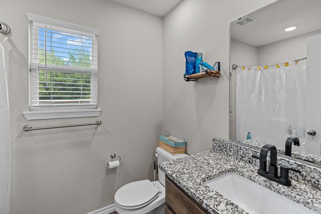 2122 N 21st Street, Ozark, MO 65721