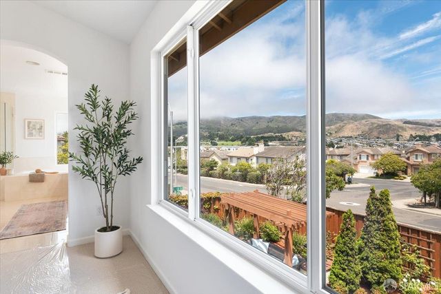 21 Amaryllis Court, South San Francisco, CA 94080
