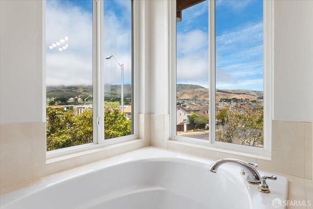 21 Amaryllis Court, South San Francisco, CA 94080