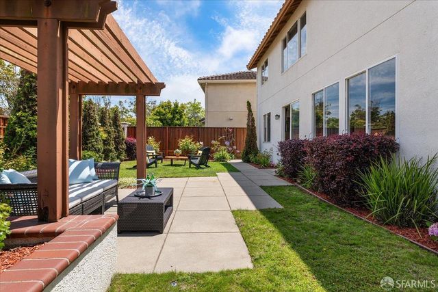 21 Amaryllis Court, South San Francisco, CA 94080