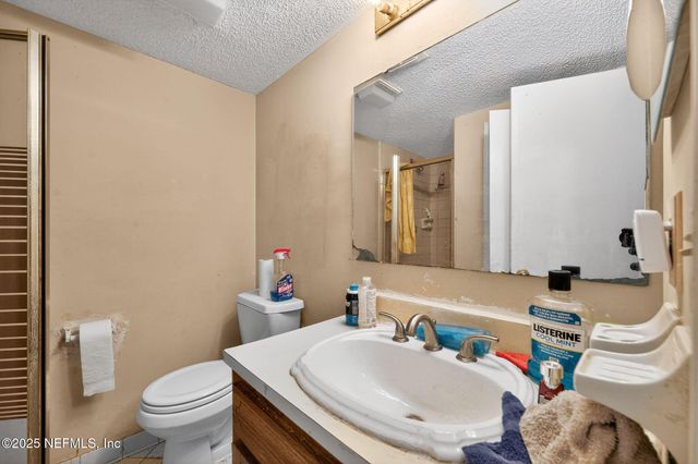 6450 SIERRA Drive, Jacksonville, FL 32244