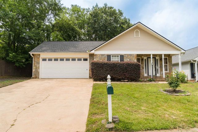 403 Brianna Drive, Boiling Springs, SC 29316