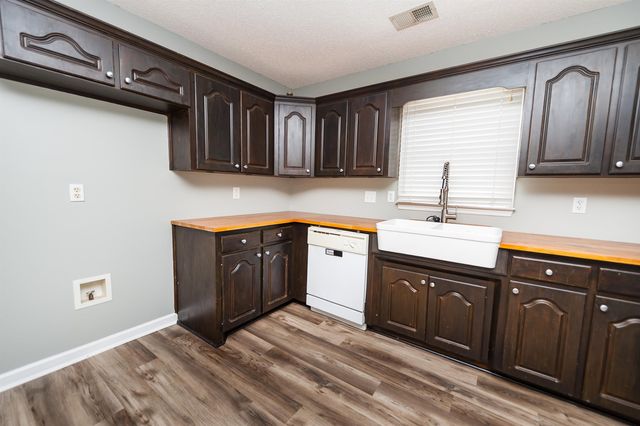 403 Brianna Drive, Boiling Springs, SC 29316