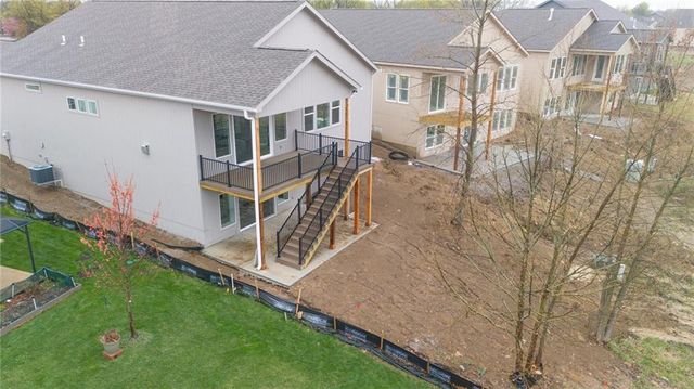 1128 SW Whitby Drive, Lee's Summit, MO 64083