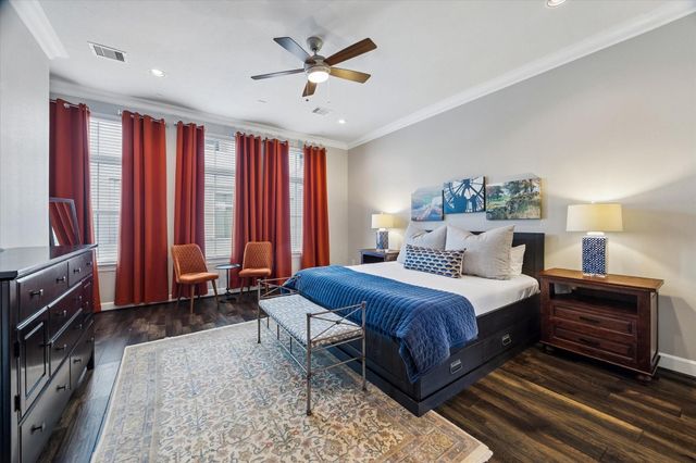 4410 Yoakum Boulevard, Houston, TX 77006