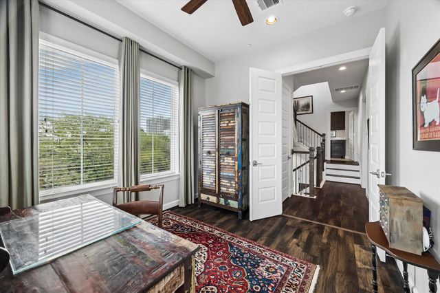 4410 Yoakum Boulevard, Houston, TX 77006