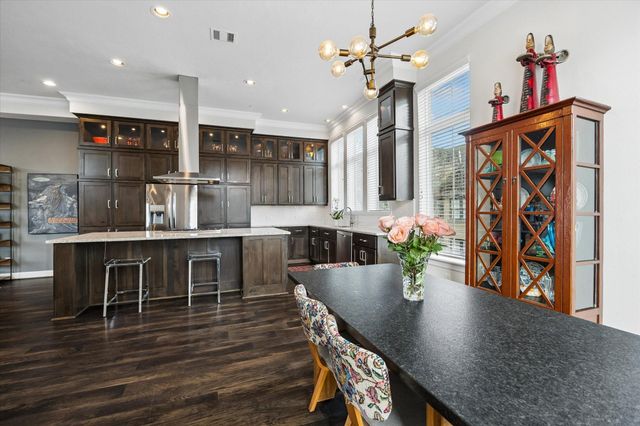 4410 Yoakum Boulevard, Houston, TX 77006