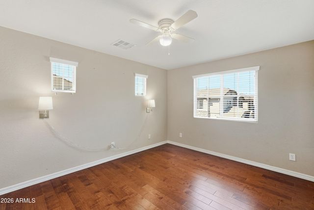 3653 E ZACHARY Drive, Phoenix, AZ 85050