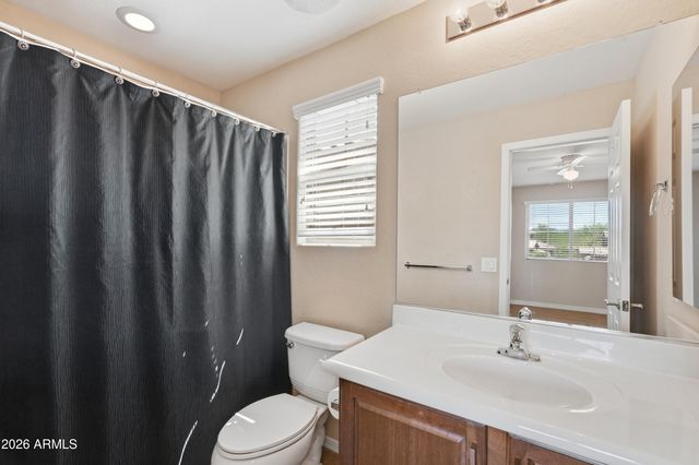 3653 E ZACHARY Drive, Phoenix, AZ 85050