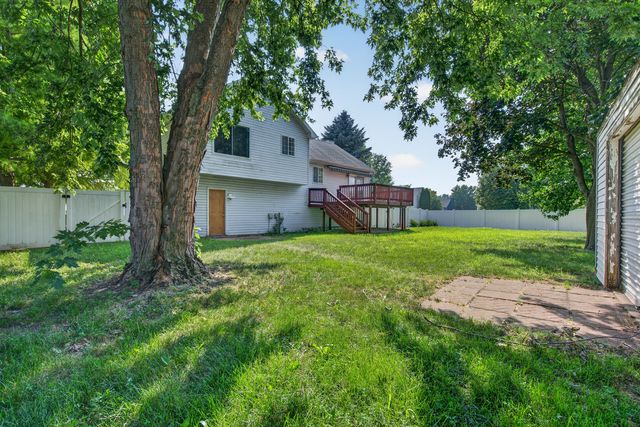 2005 Sutton Court, Joliet, IL 60435