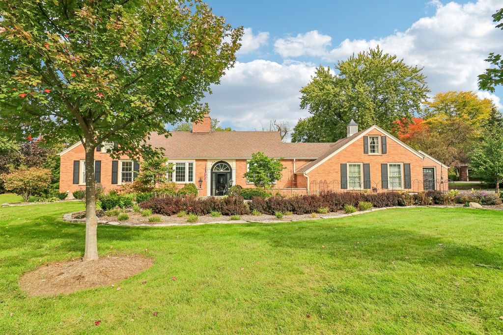 458 Pinewoods Drive, North Barrington, IL 60010 — exterior