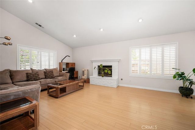 13402 Wentworth Street, Arleta, CA 91331