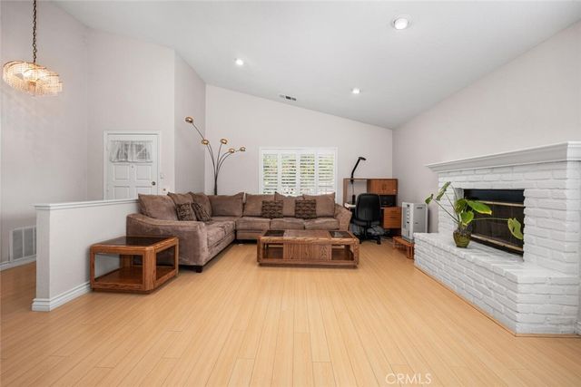 13402 Wentworth Street, Arleta, CA 91331