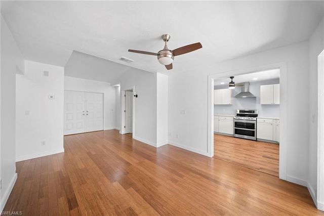 4779 lakewood BLVD h1, Naples, FL 34112