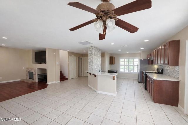 28318 Millbrook Place, Castaic, CA 91384