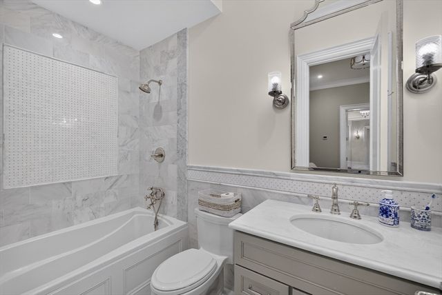 414 Beacon Street 5, Boston, MA 02115