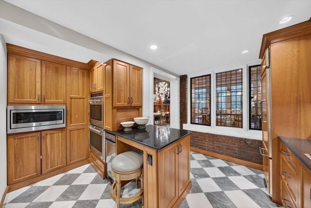 414 Beacon Street 5, Boston, MA 02115