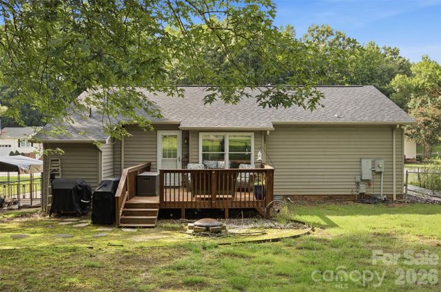 165 Obrien Place SW, Concord, NC 28025