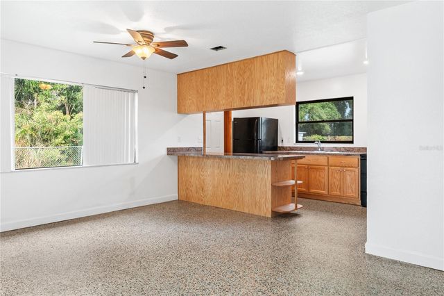 330 DAKOTA AVENUE, St Cloud, FL 34769