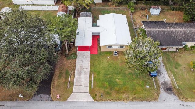 330 DAKOTA AVENUE, St Cloud, FL 34769