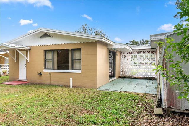 330 DAKOTA AVENUE, St Cloud, FL 34769