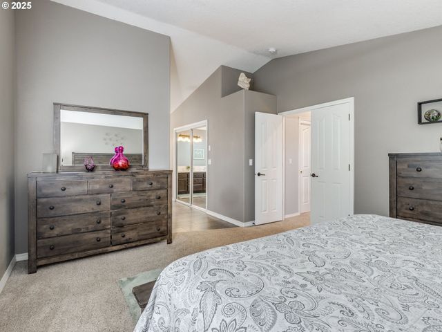 19585 GLENVIEW Ct, Oregon City, OR 97045