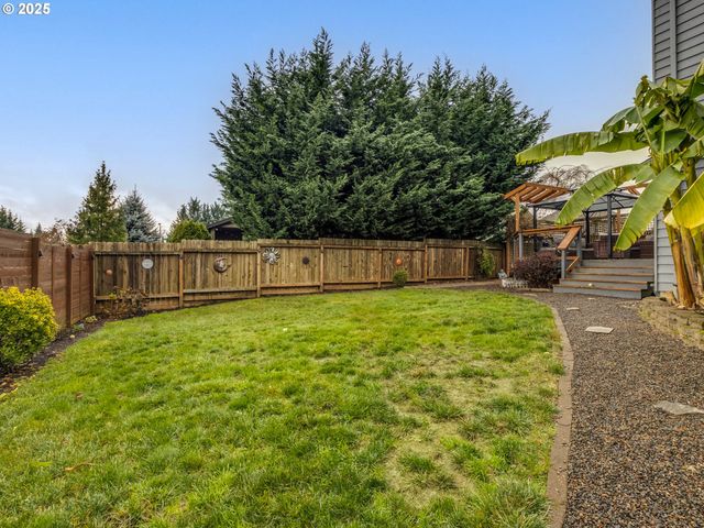 19585 GLENVIEW Ct, Oregon City, OR 97045