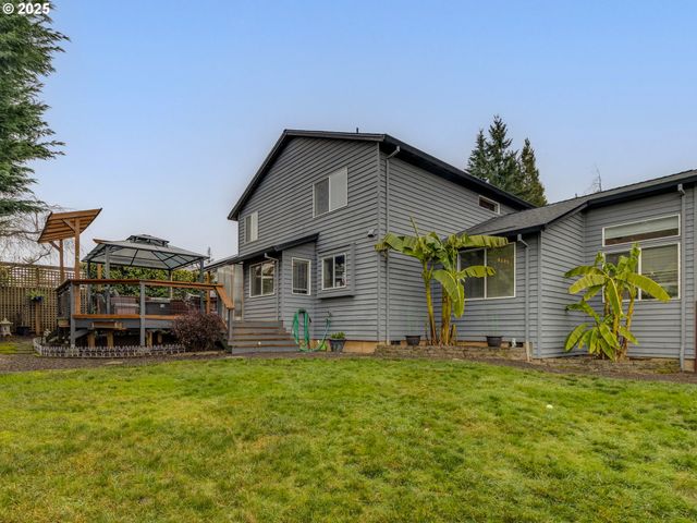 19585 GLENVIEW Ct, Oregon City, OR 97045