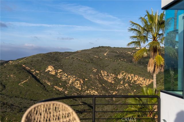 1425 Skyline Drive, Laguna Beach, CA 92651