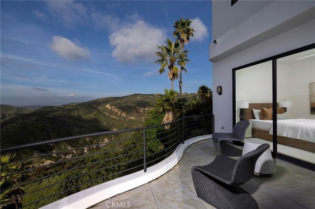 1425 Skyline Drive, Laguna Beach, CA 92651