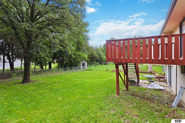 4000 N 23 Street N, Lincoln, NE 68521