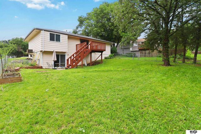 4000 N 23 Street N, Lincoln, NE 68521