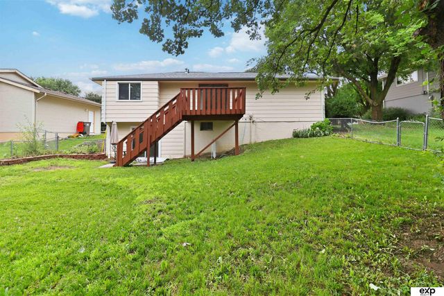 4000 N 23 Street N, Lincoln, NE 68521