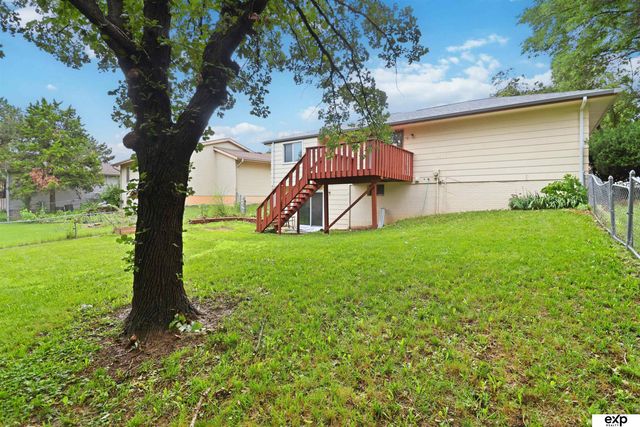 4000 N 23 Street N, Lincoln, NE 68521