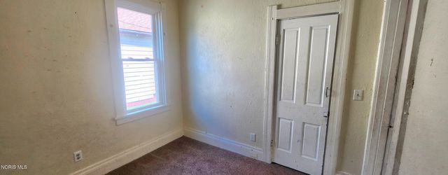 733 Redwood Avenue, Toledo, OH 43609