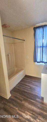 733 Redwood Avenue, Toledo, OH 43609