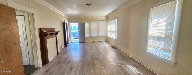 733 Redwood Avenue, Toledo, OH 43609