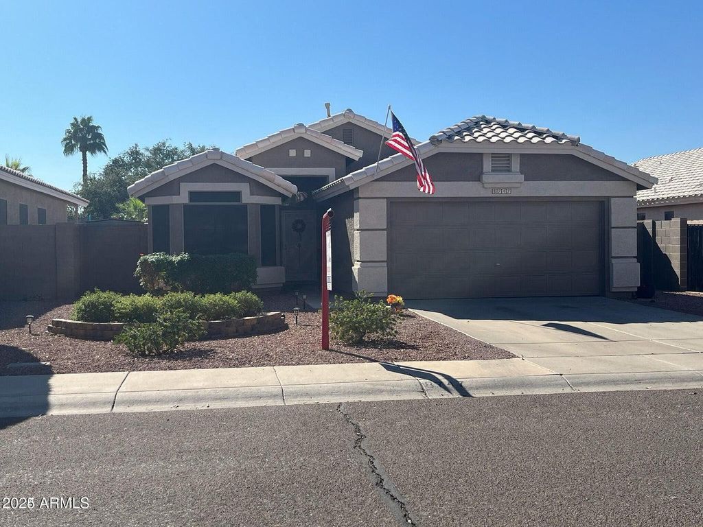 8747 W Adam Avenue, Peoria, AZ 85382