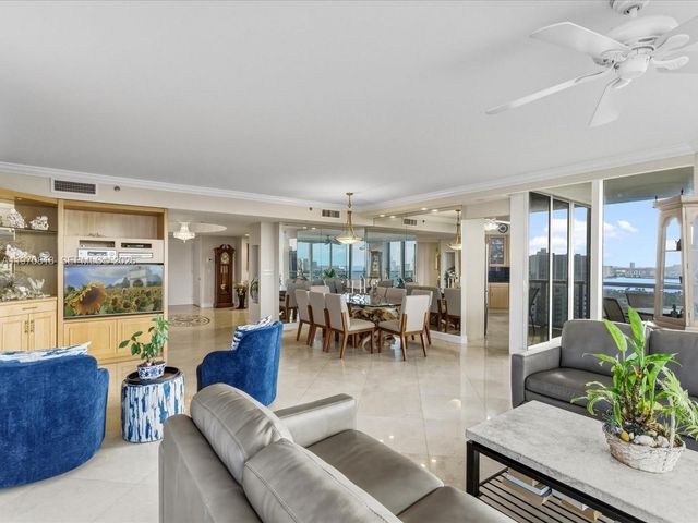 19333 Collins Ave 2304, Sunny Isles Beach, FL 33160