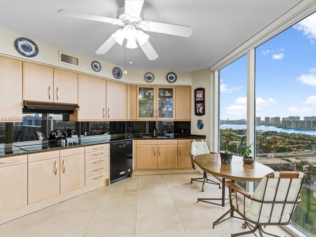 19333 Collins Ave 2304, Sunny Isles Beach, FL 33160