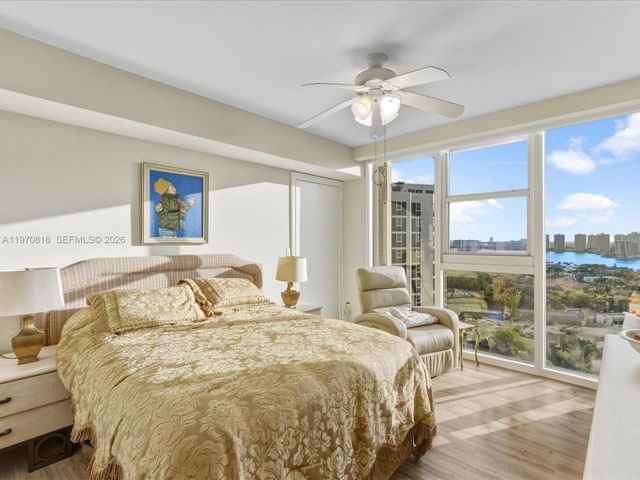 19333 Collins Ave 2304, Sunny Isles Beach, FL 33160