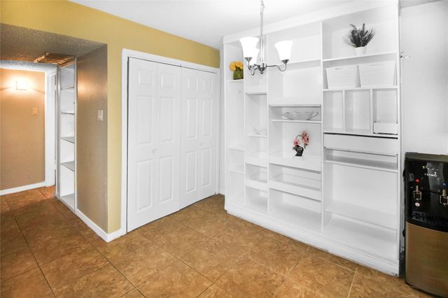 2800 Jeanetta Street 605, Houston, TX 77063