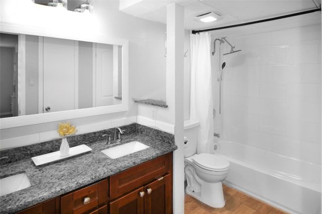 2800 Jeanetta Street 605, Houston, TX 77063