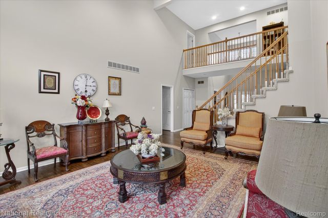 50145 Tottenham Court, Canton Charter Township, MI 48187