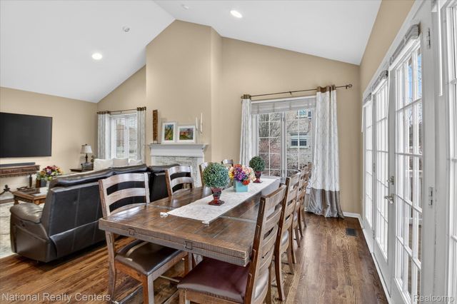 50145 Tottenham Court, Canton Charter Township, MI 48187