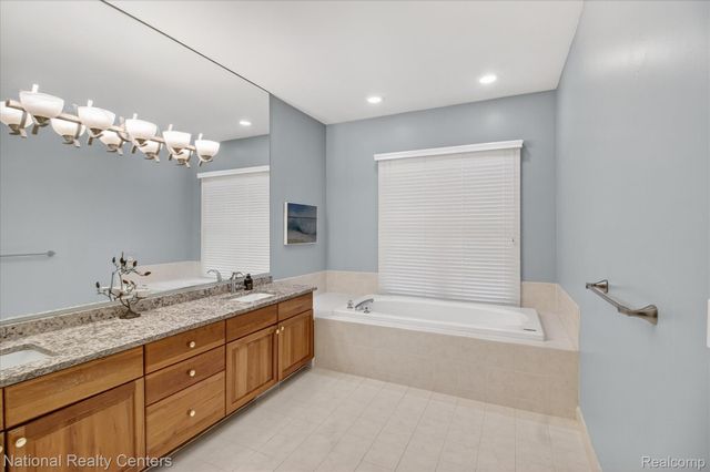 50145 Tottenham Court, Canton Charter Township, MI 48187