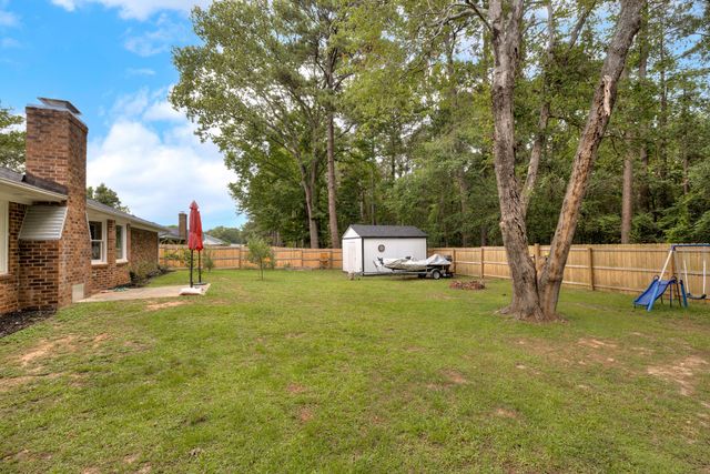 852 Club Lane, Sumter, SC 29154