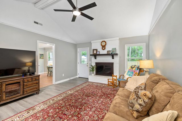 852 Club Lane, Sumter, SC 29154