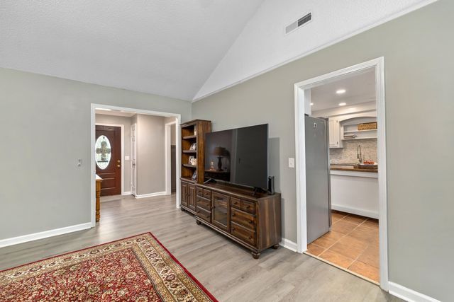852 Club Lane, Sumter, SC 29154