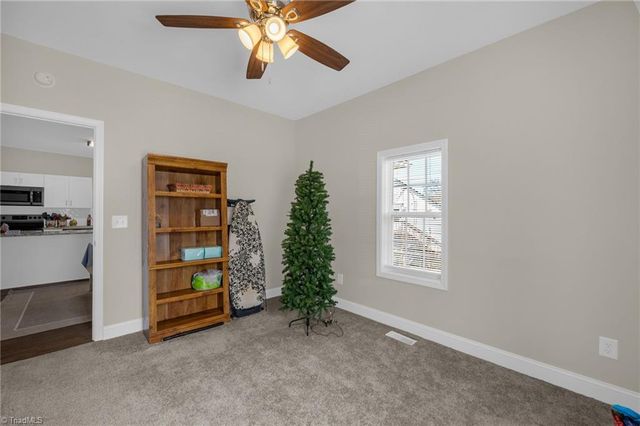 700 Mcconnell Avenue, Eden, NC 27288